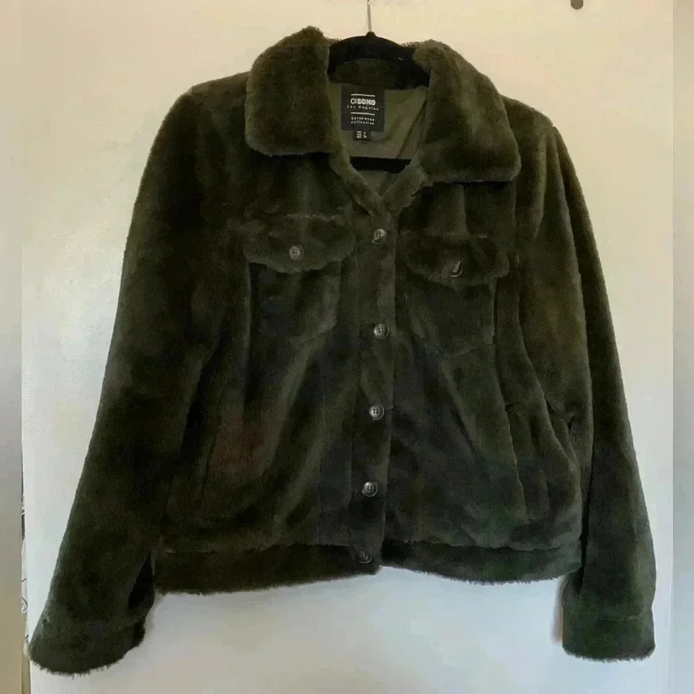 Ci Sono Crop Olive Green Faux Fur Jacket in Size Large